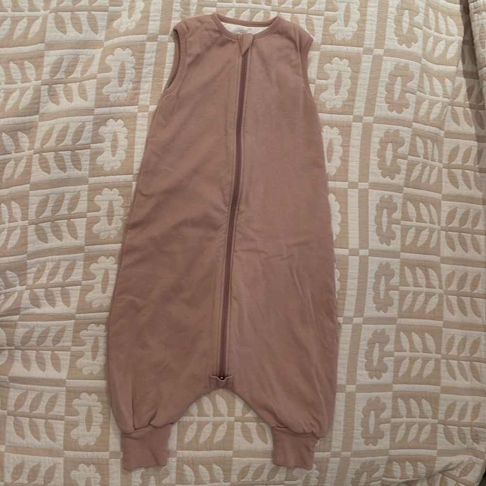 Kaiya Baby organic cotton footed sleep sack 18M-3T - Dusty Pink